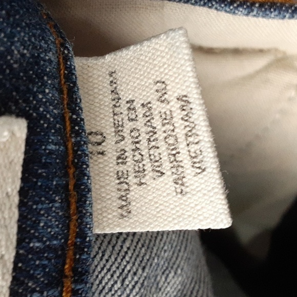 DKNY Cropped Cuffed Low Rise Jeans - Picture 11 of 12